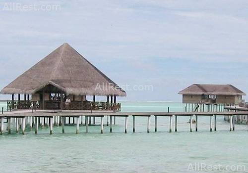 Medhufushi Island Resort 8